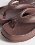 SEQWL Thong flatform wedge in mocha mouse