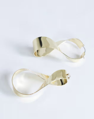Topshop Charlotte twisted hoop earring in gold tone